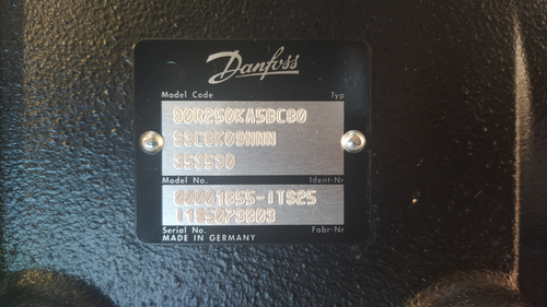 Pompa Idraulica Danfoss 90R250KA5BC80S3C8K09NNN353530 serie 90