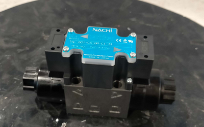 NACHI Valvola direzionale SL-G01-C5-GR-C1-31